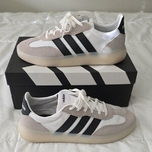 Adidas Barreda Decode Sz: 9.5